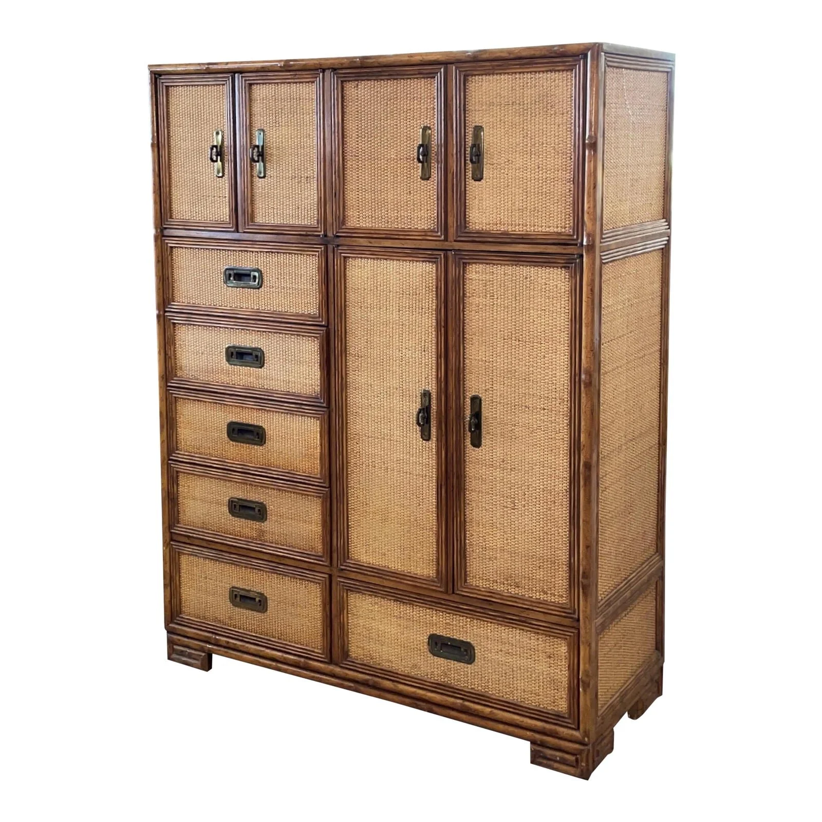 Encore Furniture Gallery-Vintage Drexel Captiva Campaign Style